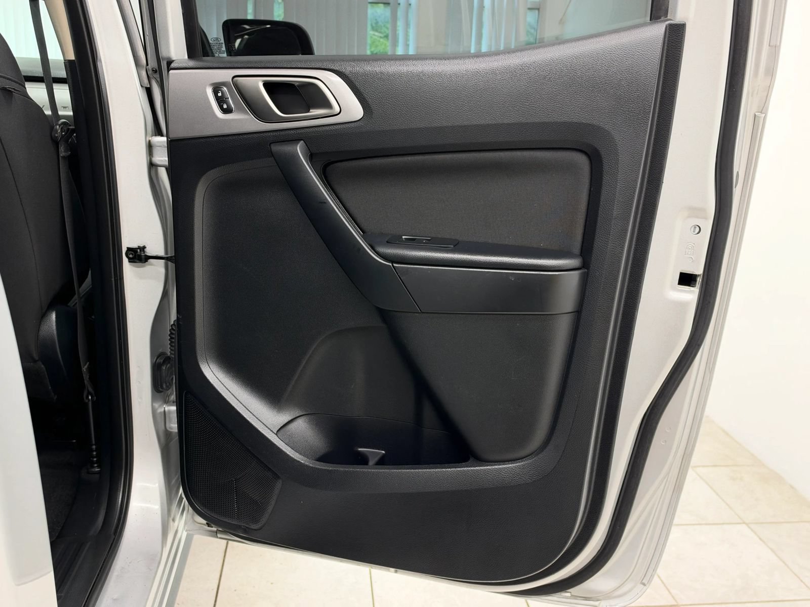 Used 2019 Ford Ranger XLT w/ Equipment Group 302A Luxury AWD/4WD image 22