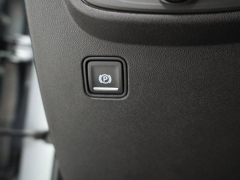 Used 2023 GMC Terrain SLT w/ LPO, 'HIT The Road' Package FWD image 15