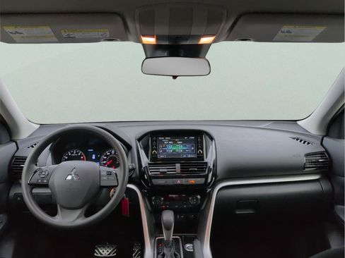 Used 2024 Mitsubishi Eclipse Cross ES image 28