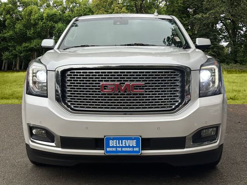 Used 2016 GMC Yukon Denali w/ Open Road Package image 2