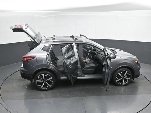 Used 2022 Nissan Rogue Sport SL AWD/4WD image 49