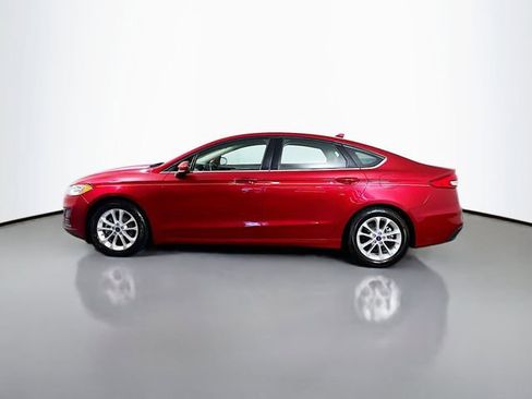 Used 2020 Ford Fusion SE image 6