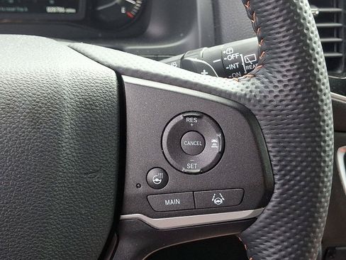Used 2025 Honda Passport TrailSport image 23