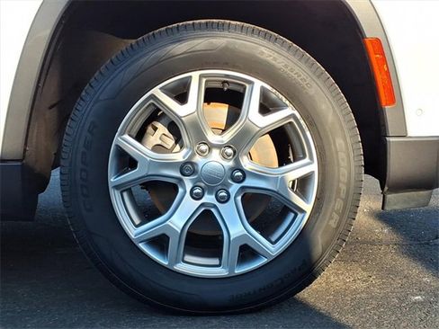 Used 2022 Jeep Wagoneer Series II image 9