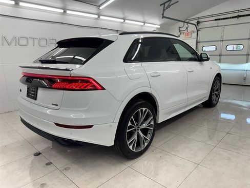 Used 2021 Audi Q8 Premium AWD/4WD image 5