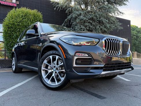 Used 2021 BMW X5 xDrive40i w/ Premium Package AWD/4WD image 8
