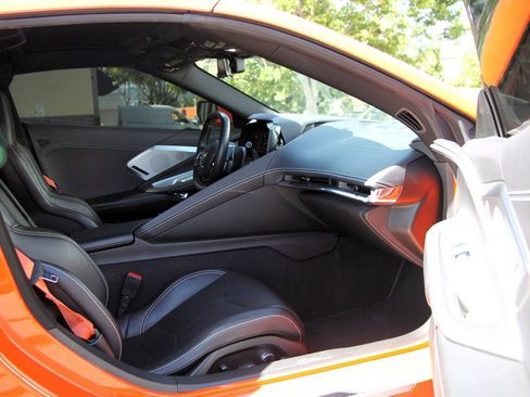 Used 2020 Chevrolet Corvette Stingray Preferred Cpe w/ 2LT Preferred Equipment Group image 15