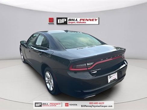 Used 2023 Dodge Charger SXT image 3