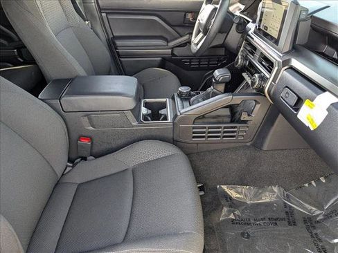 Certified 2025 Toyota 4Runner SR5 image 22