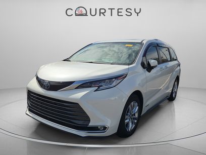 Certified 2021 Toyota Sienna Limited