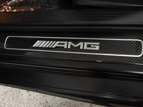 Used 2020 Mercedes-Benz AMG GT R image 34