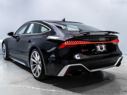 Used 2023 Audi RS 7 Sportback w/ RS 7 Executive Package image 3