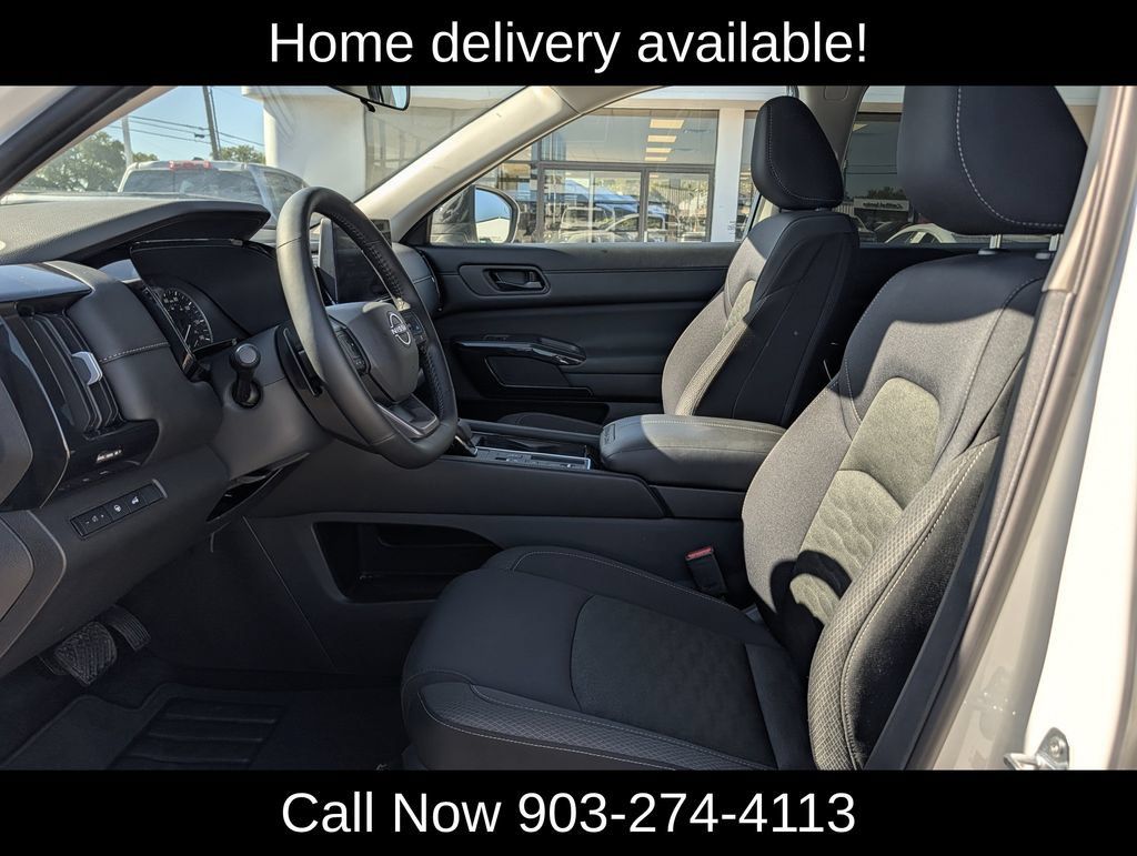 Used 2026 Nissan Pathfinder SV FWD image 26