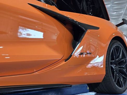 Used 2023 Chevrolet Corvette Z06 image 4