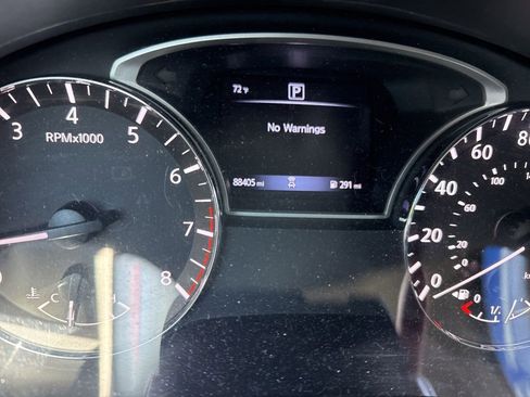 Used 2018 Nissan Altima 2.5 S w/ S Convenience Package FWD image 5
