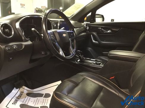 Used 2019 Chevrolet Blazer Premier w/ Sun and Wheels Package AWD/4WD image 24