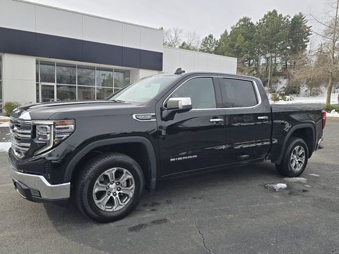 Certified 2024 GMC Sierra 1500 SLT image 28