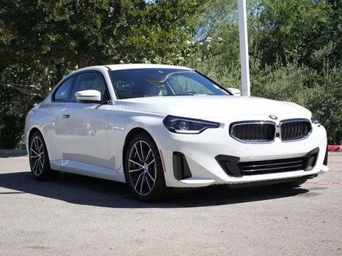 Used 2024 BMW 230i Coupe image 7