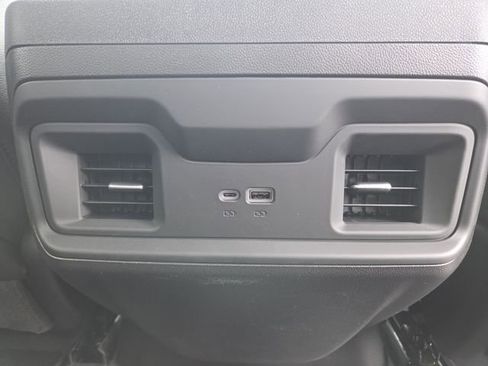 New 2026 Chevrolet Silverado 1500 LT Trail Boss w/ LT Trail Boss Premium Package AWD/4WD image 17