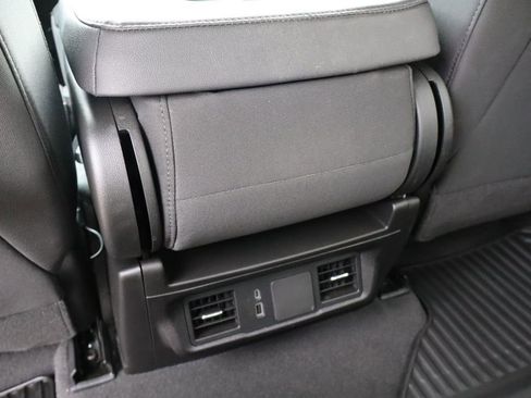 Used 2024 Chevrolet Silverado 2500 Custom w/ Custom Value Package image 41