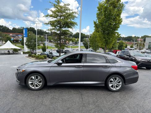 Used 2019 Honda Accord LX image 7