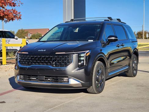 New 2026 Kia Carnival SX image 2