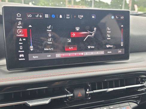 Used 2025 Dodge Hornet GT w/ GT Plus Package AWD/4WD image 12