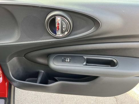 Used 2017 MINI Cooper Clubman ALL4 image 24