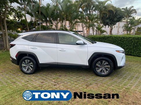 Used 2022 Hyundai Tucson Blue image 8