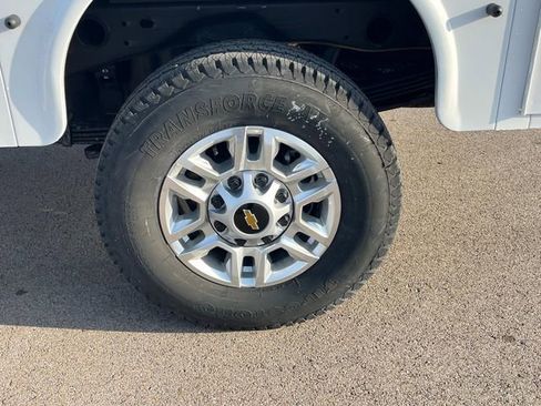 New 2025 Chevrolet Silverado 2500 W/T w/ WT Convenience Package AWD/4WD image 15