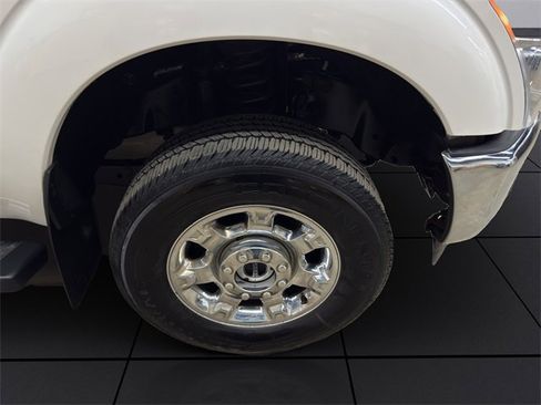 Used 2016 Ford F350 Lariat w/ Chrome Package image 23