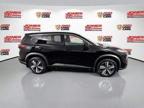 Certified 2024 Nissan Rogue SL FWD image 18