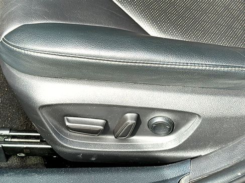 Used 2021 Toyota Camry XSE FWD image 15
