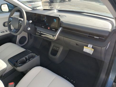 Certified 2025 Hyundai Ioniq 5 Limited image 35