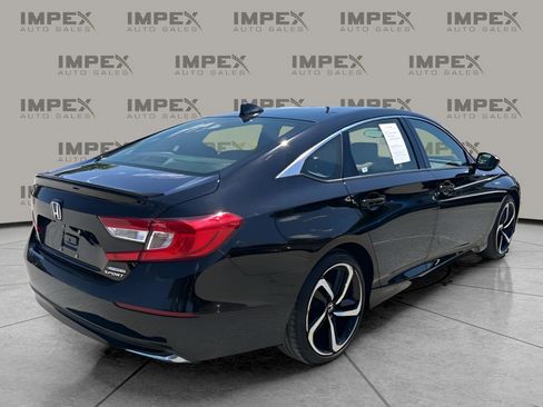 Used 2022 Honda Accord Sport image 5