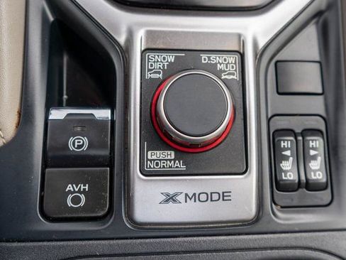 Used 2020 Subaru Forester Limited image 37