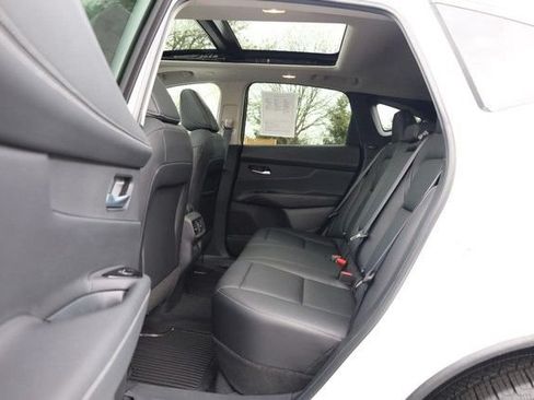 Certified 2025 Nissan Murano SL AWD/4WD image 25