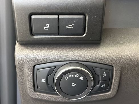 Certified 2018 Ford Expedition Limited w/ Equipment Group 302A AWD/4WD image 24