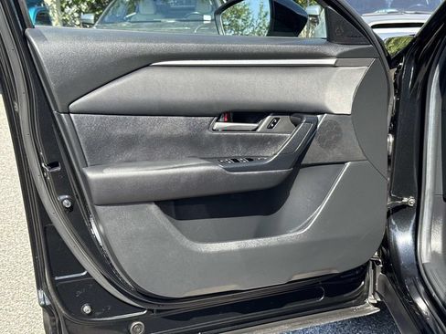 Used 2025 MAZDA CX-50 AWD 2.5 S w/ Select Package image 22