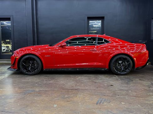 Used 2014 Chevrolet Camaro Z/28 image 5