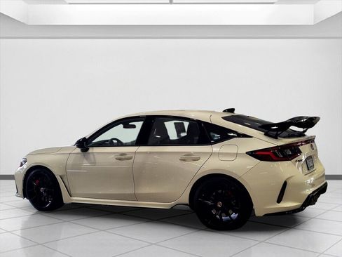 Certified 2024 Honda Civic Type R image 8