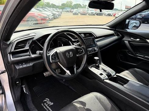 Used 2019 Honda Civic Sport image 13