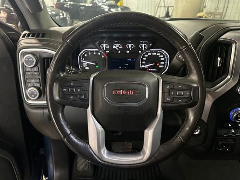 Used 2020 GMC Sierra 1500 SLE w/ X31 Off-Road Package AWD/4WD image 14