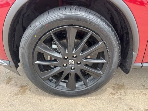 Used 2021 Nissan Murano SL w/ SL Moonroof Package FWD image 12