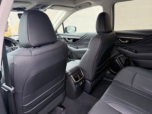 New 2025 Subaru Outback Limited image 24