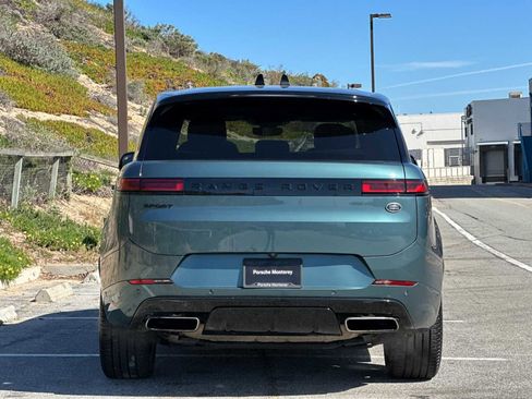Used 2023 Land Rover Range Rover Sport SE Dynamic image 8