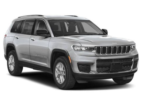 Used 2024 Jeep Grand Cherokee L Limited AWD/4WD image 14