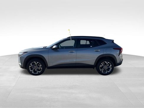 Used 2025 Chevrolet Equinox LT image 6