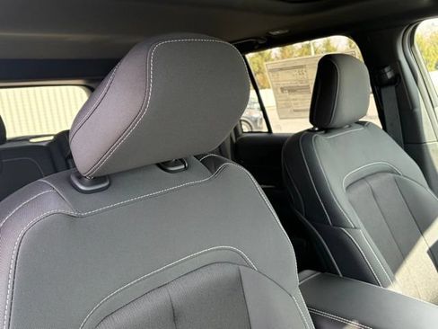 New 2026 Jeep Grand Cherokee Laredo X AWD/4WD image 26