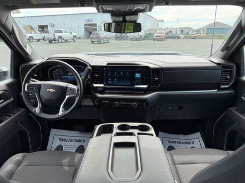 Used 2026 Chevrolet Silverado 2500 LT AWD/4WD image 13